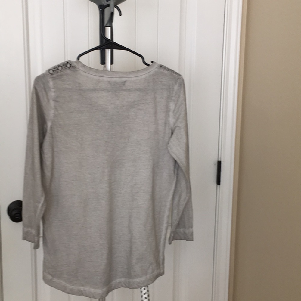 Shirt - Picture 2 of 3